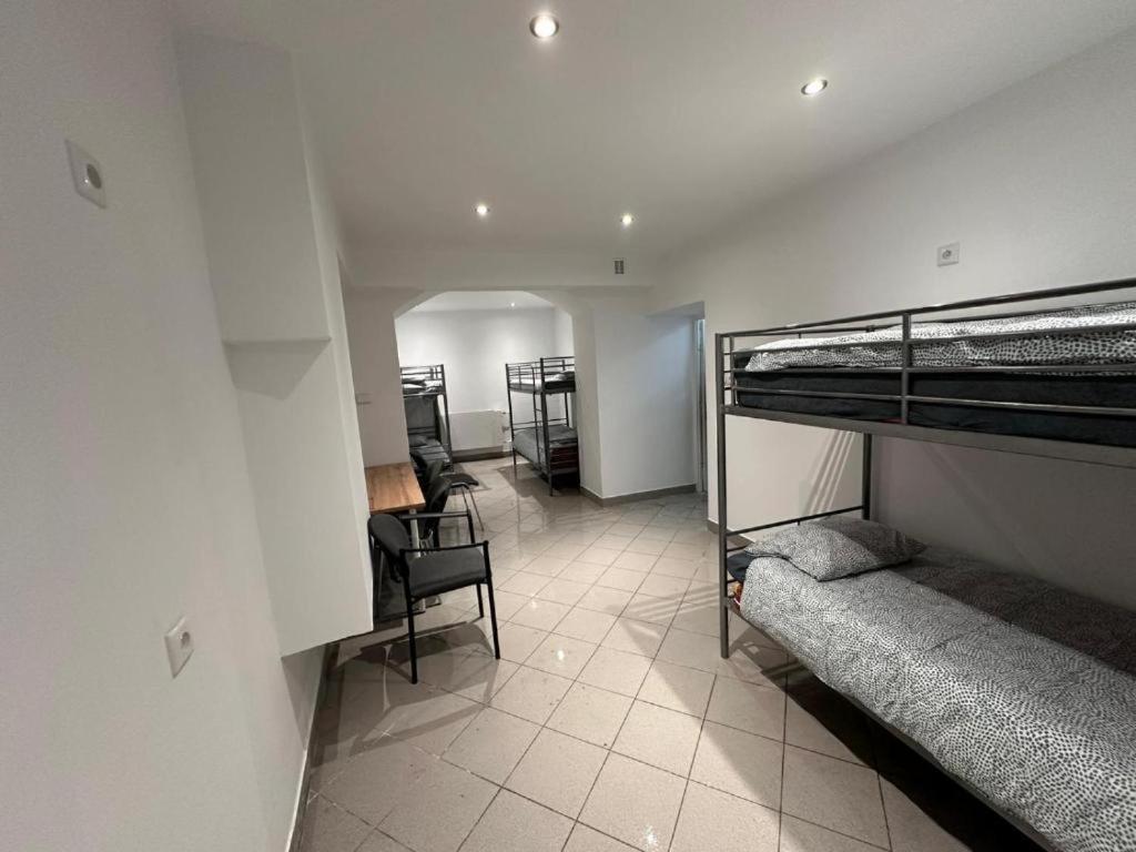 Golebia Hostel Poznań Esterno foto