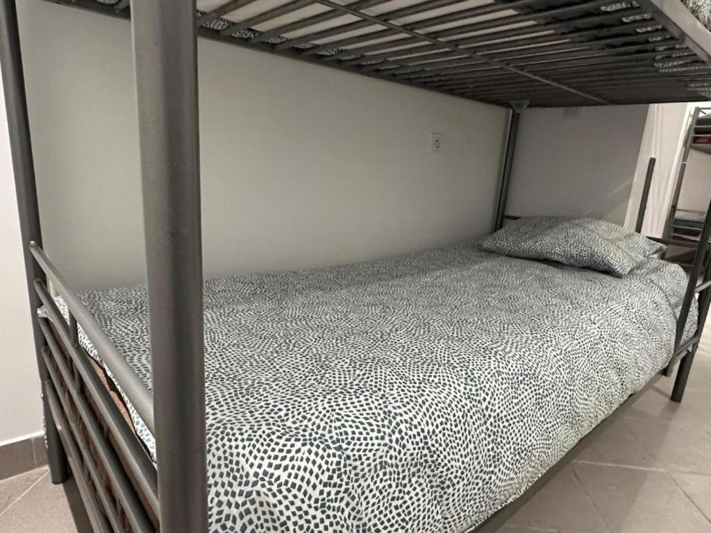 Golebia Hostel Poznań Esterno foto